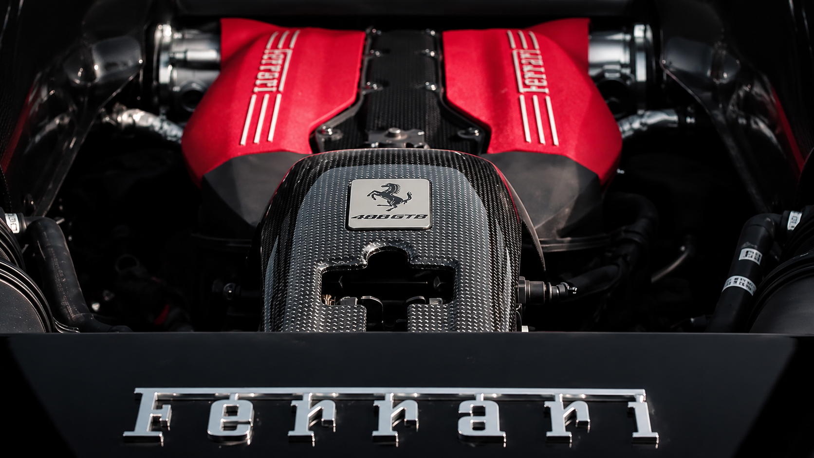 Ferrari 488 GTB - motor