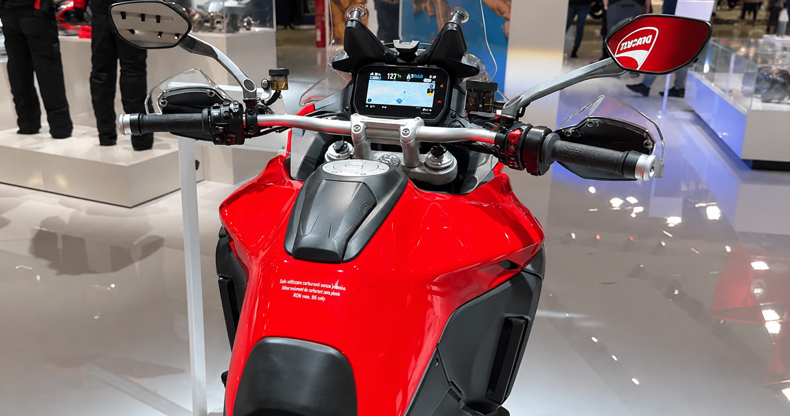 6,5-palcový TFT displej na Ducati Multistrada V4 S 2026